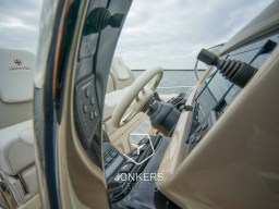 [E] Invictus GT370 Jonkers Yachts # (52).jpg