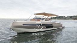 [E] Invictus GT370 Jonkers Yachts # (2).jpg