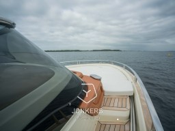 [E] Invictus GT370 Jonkers Yachts # (45).jpg