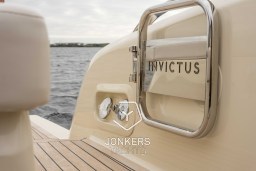 [E] Invictus GT370 Jonkers Yachts # (12).jpg