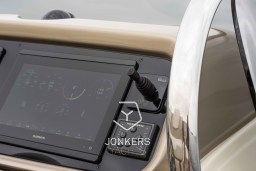 [E] Invictus GT370 Jonkers Yachts # (25).jpg