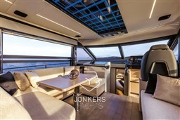 [E] Absolute_48Coupé_09