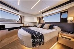 [I] Absolute_48Coupé_12