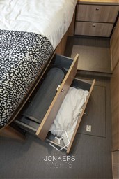 [I] Linssen-40-SL-AC-int-2021036-0418