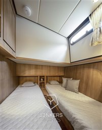 [I] Linssen-40-SL-AC-int-2021036-0281