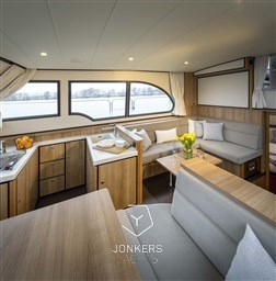 [I] Linssen-40-SL-AC-int-2021036-0136