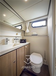 [I] Linssen-40-SL-AC-int-2021036-0206