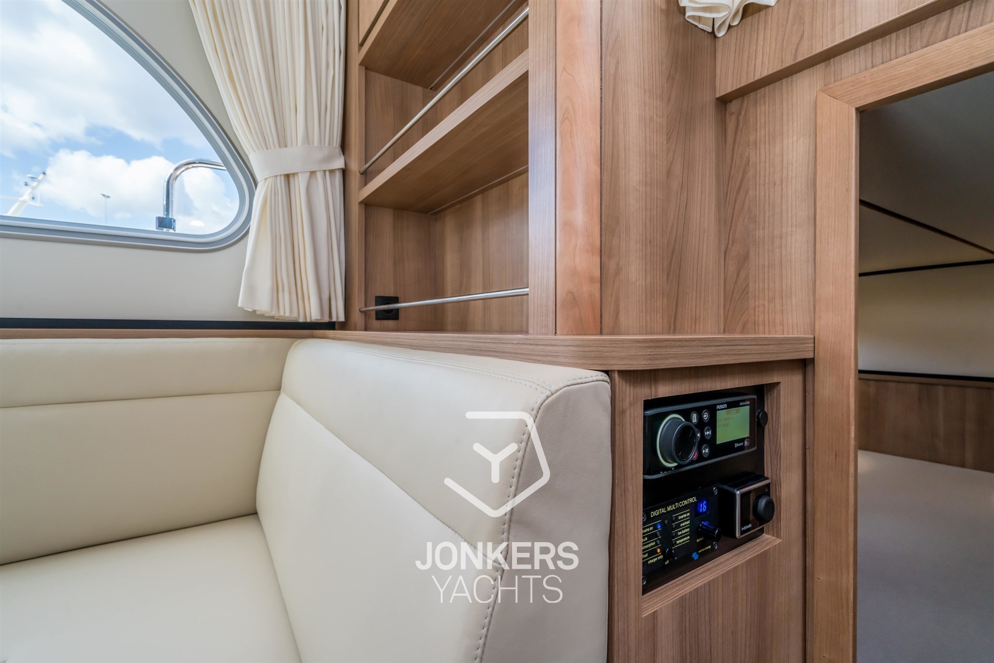 [I] 21_mei_2021_Linssen_Yachts_GS30AC-09448-min.jpg