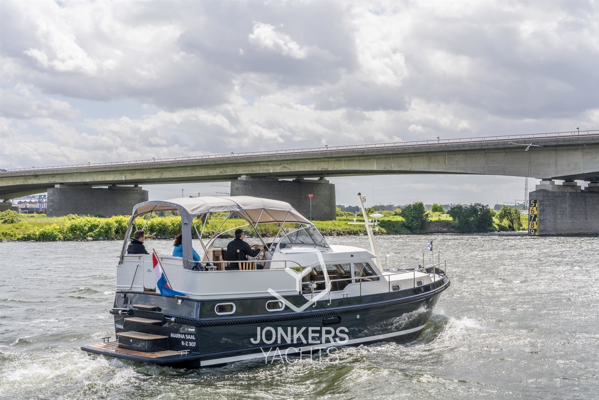 [E] 21_mei_2021_Linssen_Yachts_GS30AC-00238-min.jpg