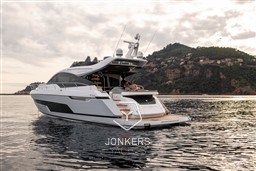 [E] Phantom_65_Exterior_5243.jpg