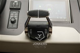 [I] Phantom_65_Detail_5020.jpg