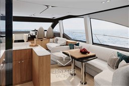 [I] Phantom_65_Interior_Oak_CGI_02.jpg