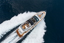 [E] Phantom_65_Exterior_0390.jpg