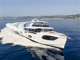 [E] Absolute_Navetta 70_6