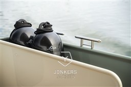 [E] Linssen Grand Sturdy 45.1 Sedan Mystic Green (14).jpg