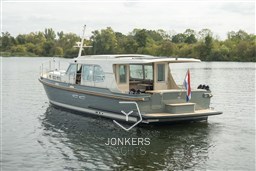 [E] Linssen Grand Sturdy 45.1 Sedan Mystic Green (13).jpg