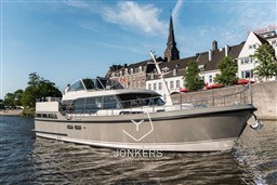 [E] linssen-45-sl-ac-20220602-062.jpg