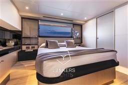 [I] Absolute_60FLY_29