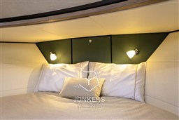 [I] Linssen Grand Sturdy 40.1 AC Mystic Green (3).jpg