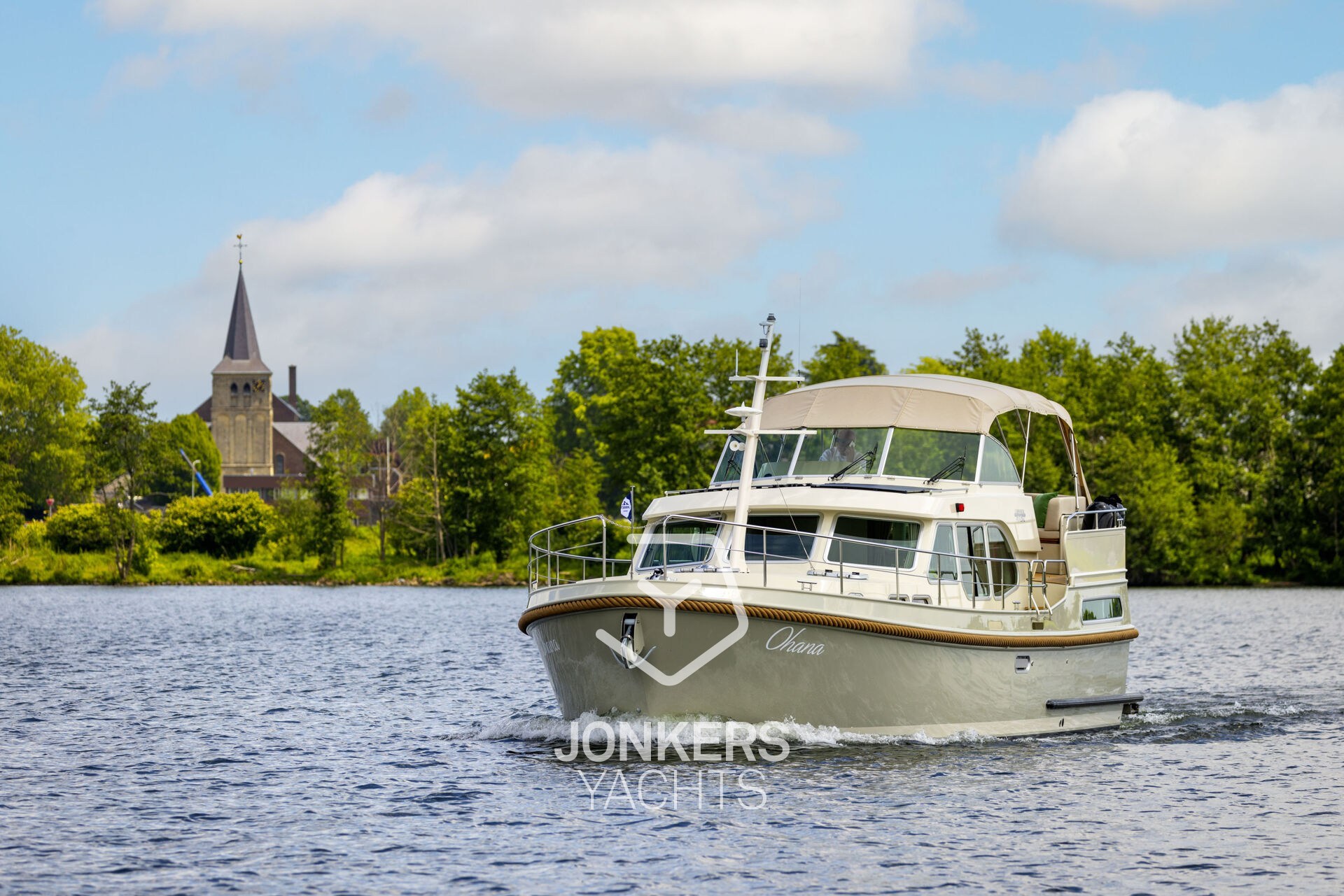 [E]Linssen-Grand-Sturdy-40-1-AC-3983-001-V2.jpg