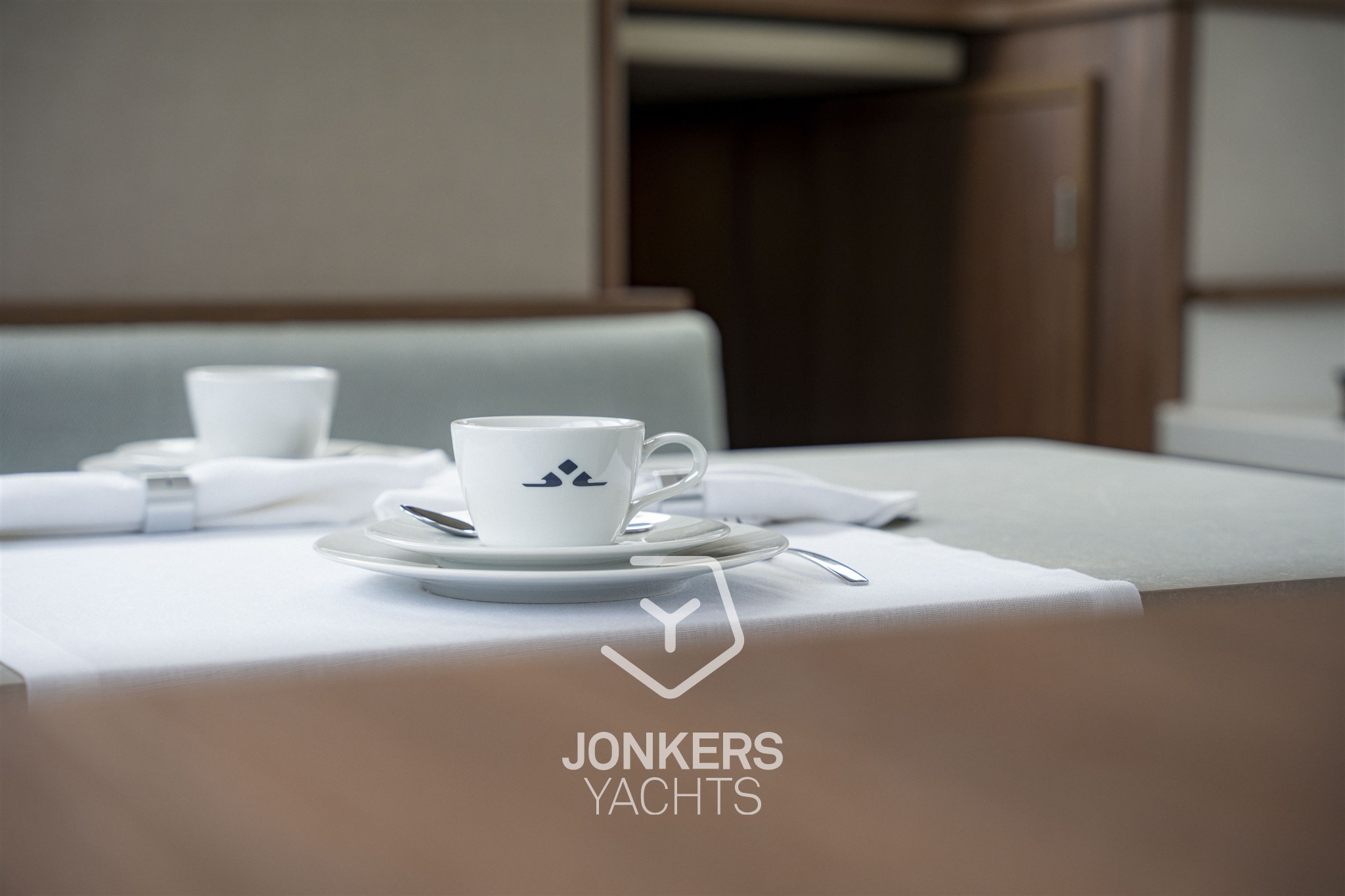 [I] Linssen Grand Sturdy 40.1 AC Mystic Green (108).jpg