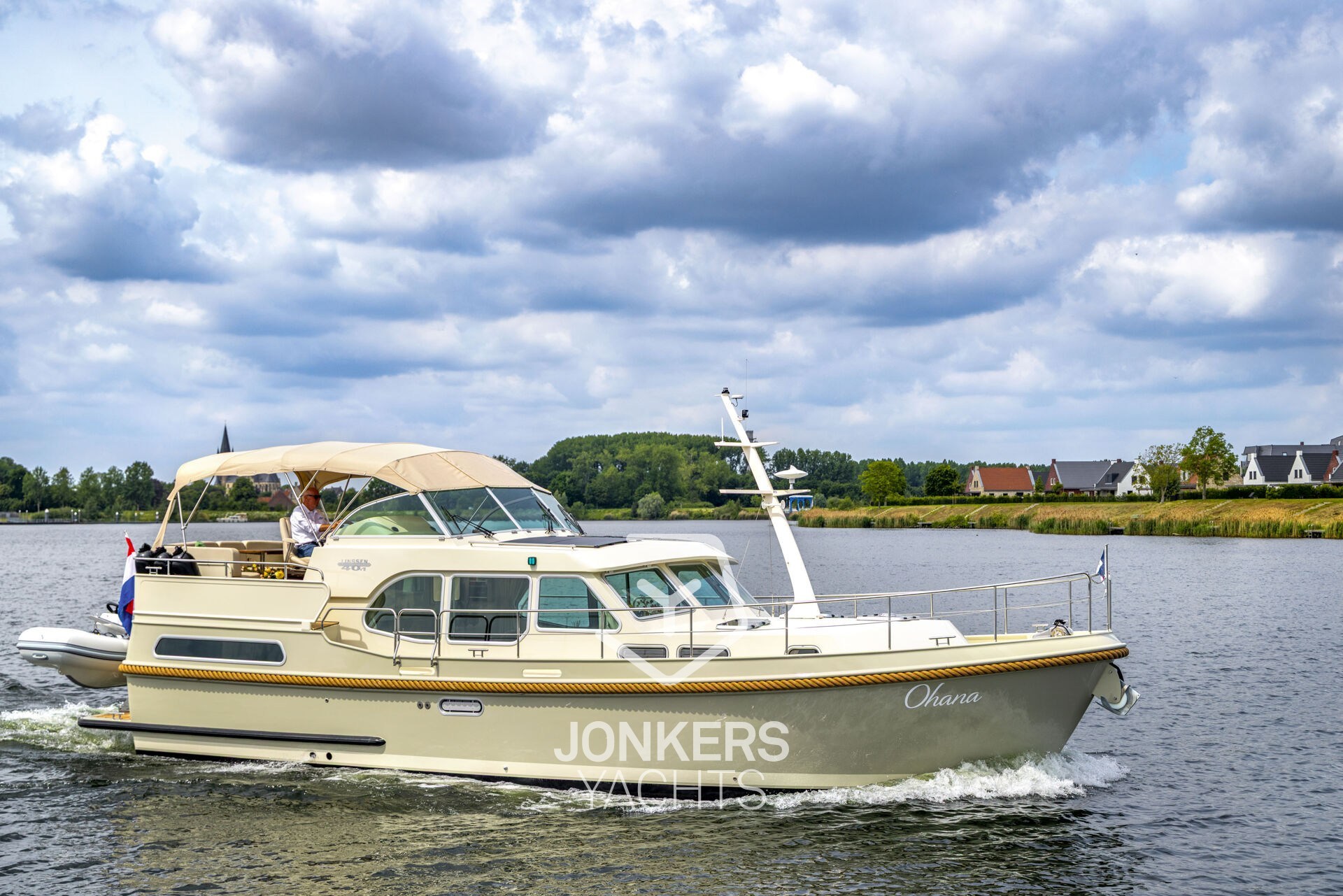 [E]Linssen-Grand-Sturdy-40-1-AC-3983-076.jpg