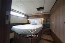 [I] Linssen Grand Sturdy 40.1 AC Mystic Green (46).jpg