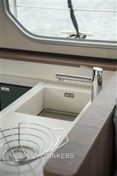 [I] Linssen Grand Sturdy 40.1 AC Mystic Green (81).jpg