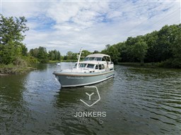 [E] Linssen Grand Sturdy 40.1 AC - Mystic Green (20).jpg