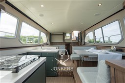 [I] Linssen Grand Sturdy 40.1 AC Mystic Green (57).jpg