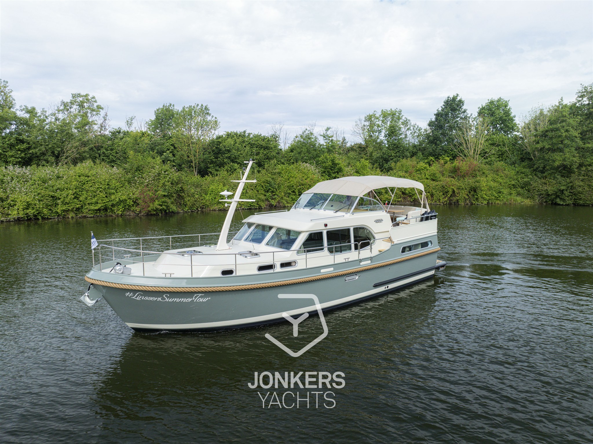 [E] Linssen Grand Sturdy 40.1 AC - Mystic Green (17).jpg