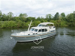 [E] Linssen Grand Sturdy 40.1 AC - Mystic Green (17).jpg