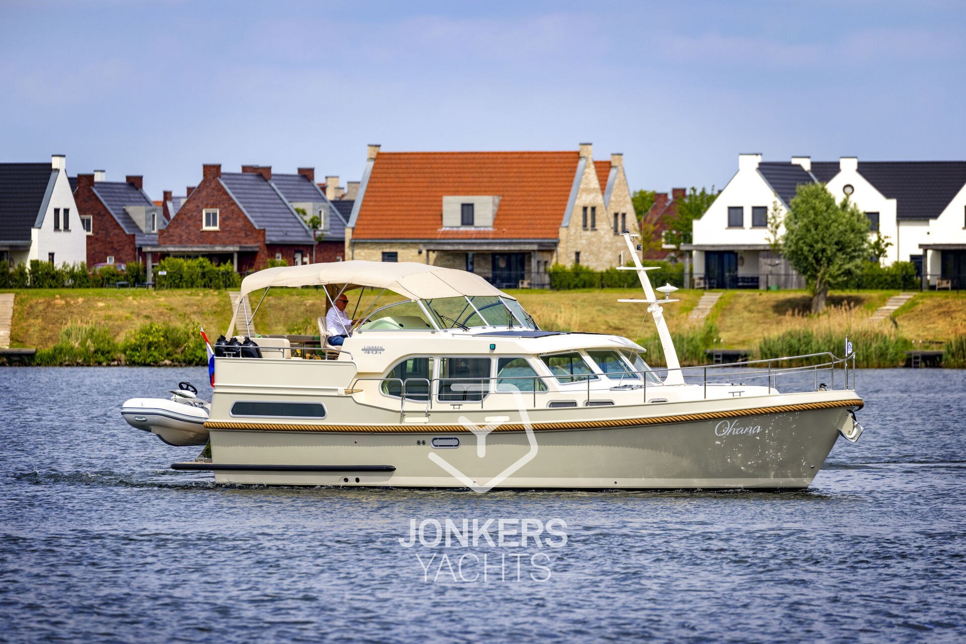 [E]Linssen-Grand-Sturdy-40-1-AC-3983-030.jpg