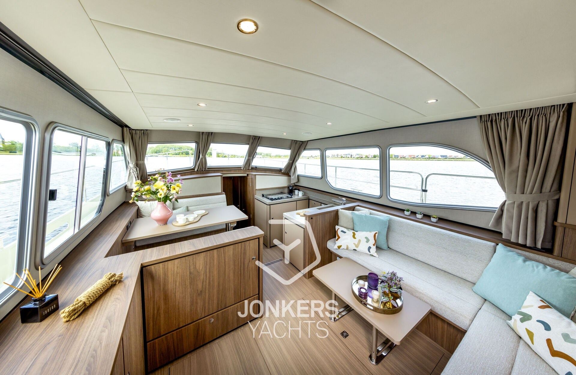 [I] Linssen-Grand-Sturdy-40-1-AC-3983-086.jpg