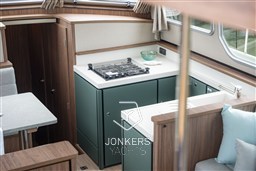 [I] Linssen Grand Sturdy 40.1 AC Mystic Green (110).jpg