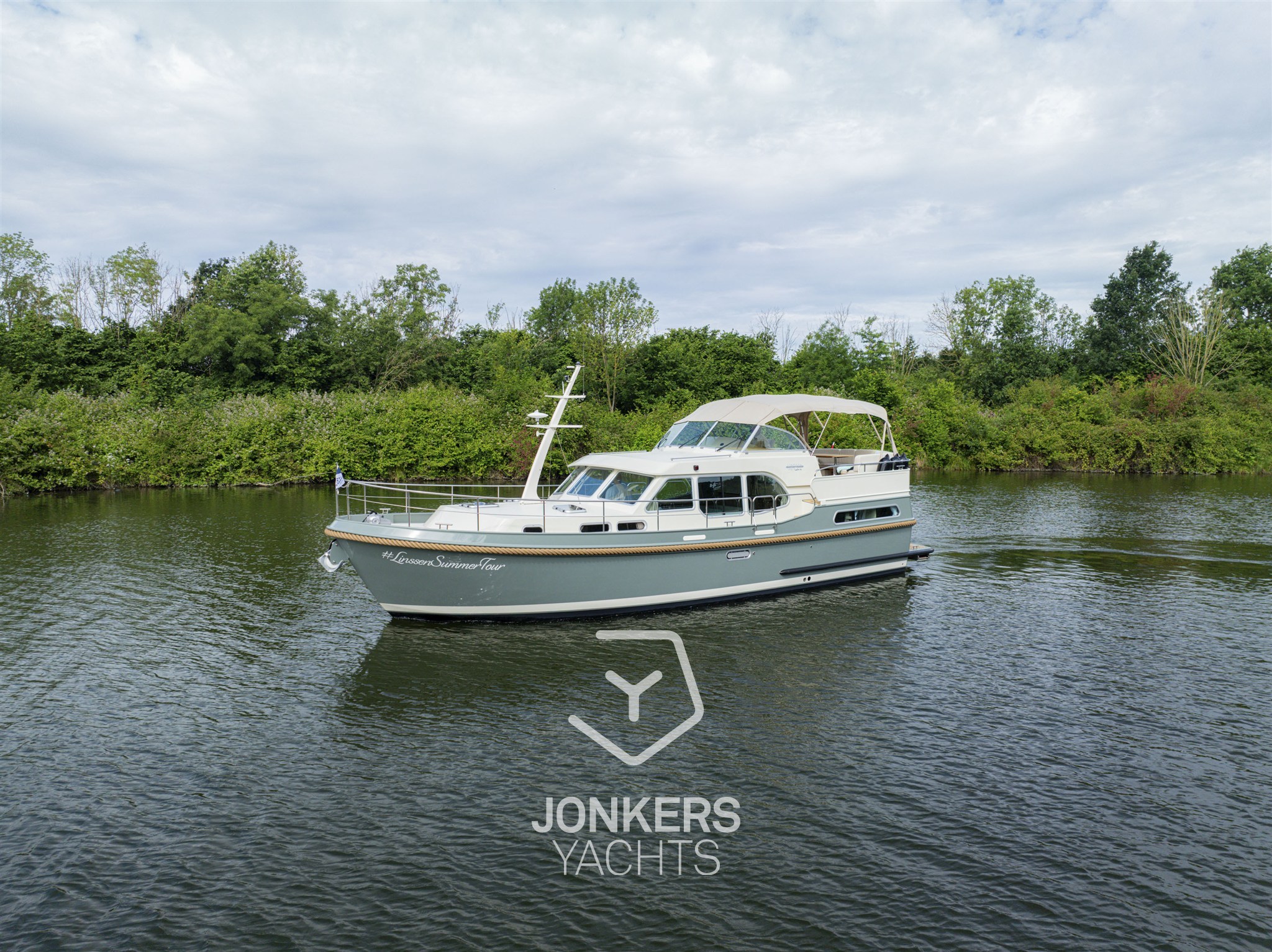 [E] Linssen Grand Sturdy 40.1 AC - Mystic Green (18).jpg