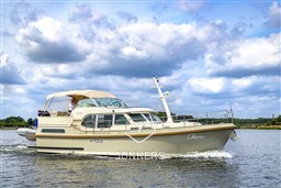 [E]Linssen-Grand-Sturdy-40-1-AC-3983-074-1.jpg