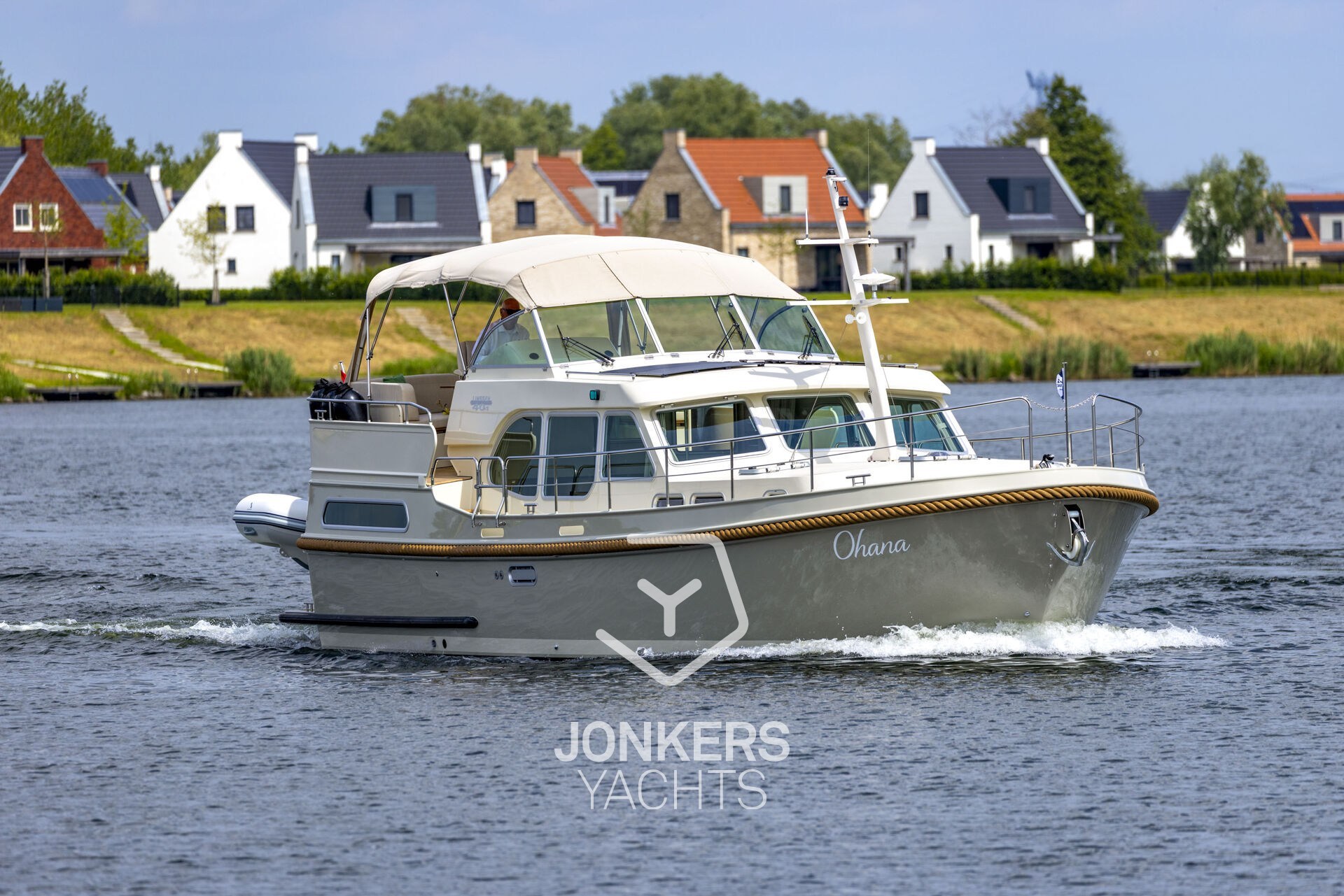 [E]Linssen-Grand-Sturdy-40-1-AC-3983-014.jpg