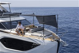 [E] ABSOLUTE 52 FLY-LIFESTYLE-27