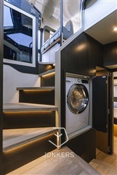 [I] ABSOLUTE 52 FLY-50