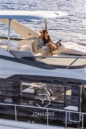 [E] ABSOLUTE 56 FLY NAV-252