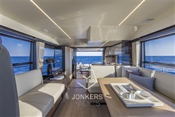 [I] ABSOLUTE 56 FLY-592