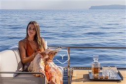 [E] ABSOLUTE 56 FLY LIFESTYLE-313