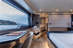 [I] ABSOLUTE 56 FLY-118