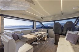 [E] ABSOLUTE 56 FLY-539