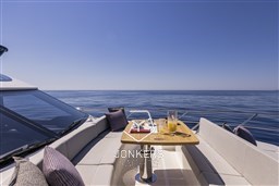 [E] ABSOLUTE 56 FLY-360