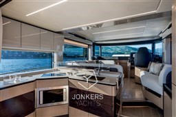 [I] 17-Absolute-Navetta48-Galley