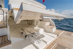 [E] 14_april_2021_Jonkers_Fairline_50_klein-02466.jpg