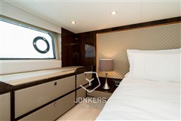 [I] 14_april_2021_Jonkers_Fairline_50_klein-01678.jpg