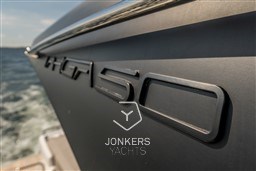 [E] 14_april_2021_Jonkers_Fairline_50_klein-02102.jpg
